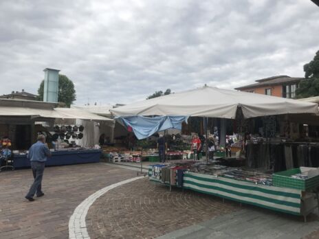 Leggi: &laquo;A Pasquetta il mercato si terrà&hellip;&raquo;